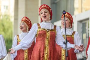 Сотрудники ДК «Московский» провели программу «Праздник национальных культур». Фото: официальная страница ДК «Московский» в социальных сетях