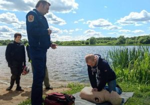 Участник МП Филимонковского посетил мастер-классе по безопасности на водоемах. Фото: официальная страница МП Филимонковского в социальных сетях