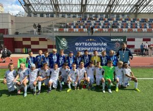 Игроки ФК «Росич» заняли первое место в турнире «Футбольная территория». Фото: официальная страница ФК «Росич» в социальных сетях