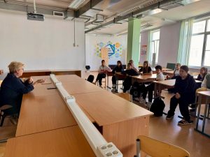 Ученикам школы №2065 рассказали о волонтерских движениях. Фото: официальная страница школы №2065 в социальных сетях