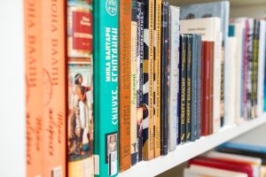 Книжная выставка «Лермонтов — личность, судьба, эпоха» пройдет в ДК «Первомайское». Фото: Ксения Догонашева, «Вечерняя Москва»